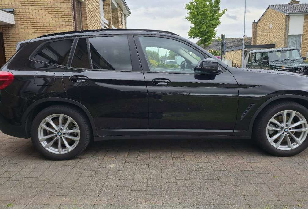 BMW 2.0 dA sDrive18 AdBlue