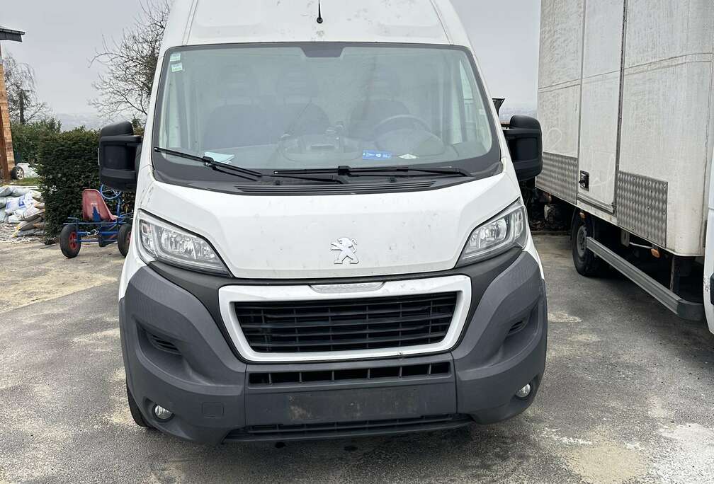 Peugeot 2.0 BlueHDi L3H2   Euro6b 2017 avec control