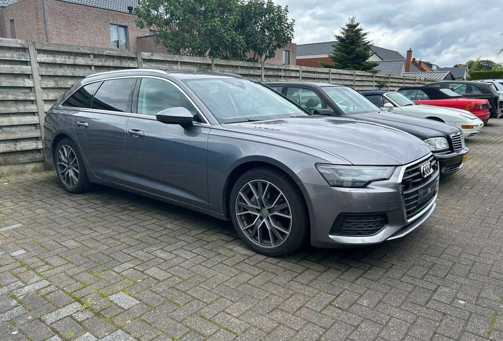 Audi Avant 40