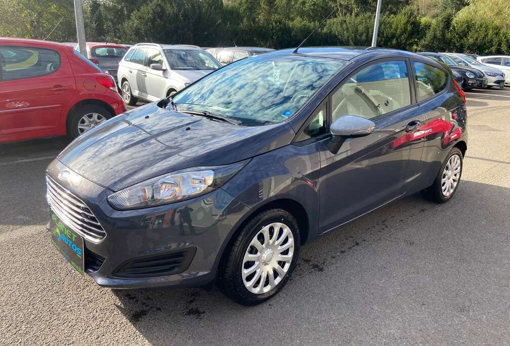 Ford 1.25 ESSENCE 60 CV AIRCO 3 PORTES GARANTIE 12 MOIS