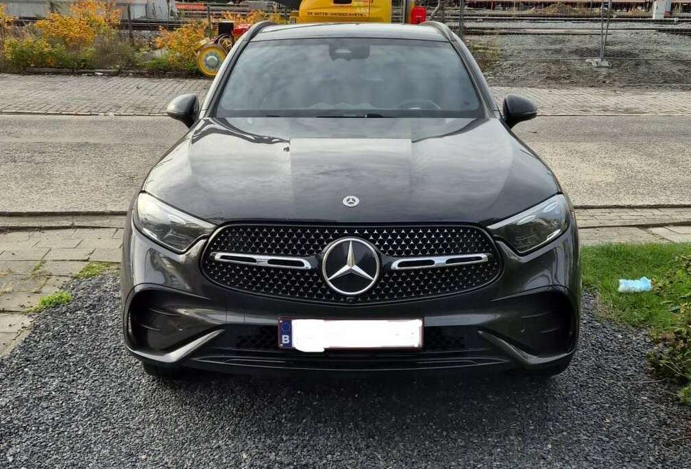 Mercedes-Benz d AMG Line 4MATIC Star Edition