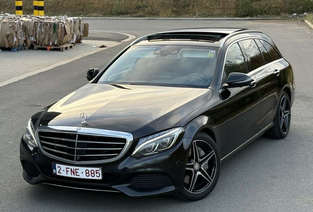 Mercedes-Benz e Plug-In Hybrid burmester 360* pano  échange pos