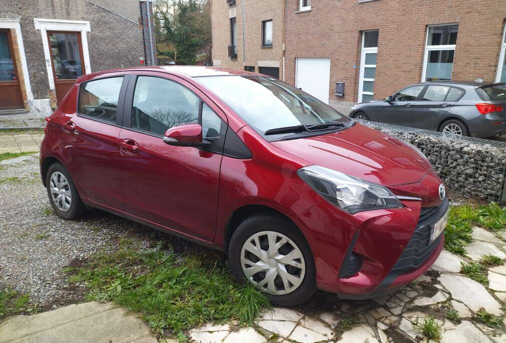 Toyota Yaris 1.5i Dual VVT-iE Comfort CVT