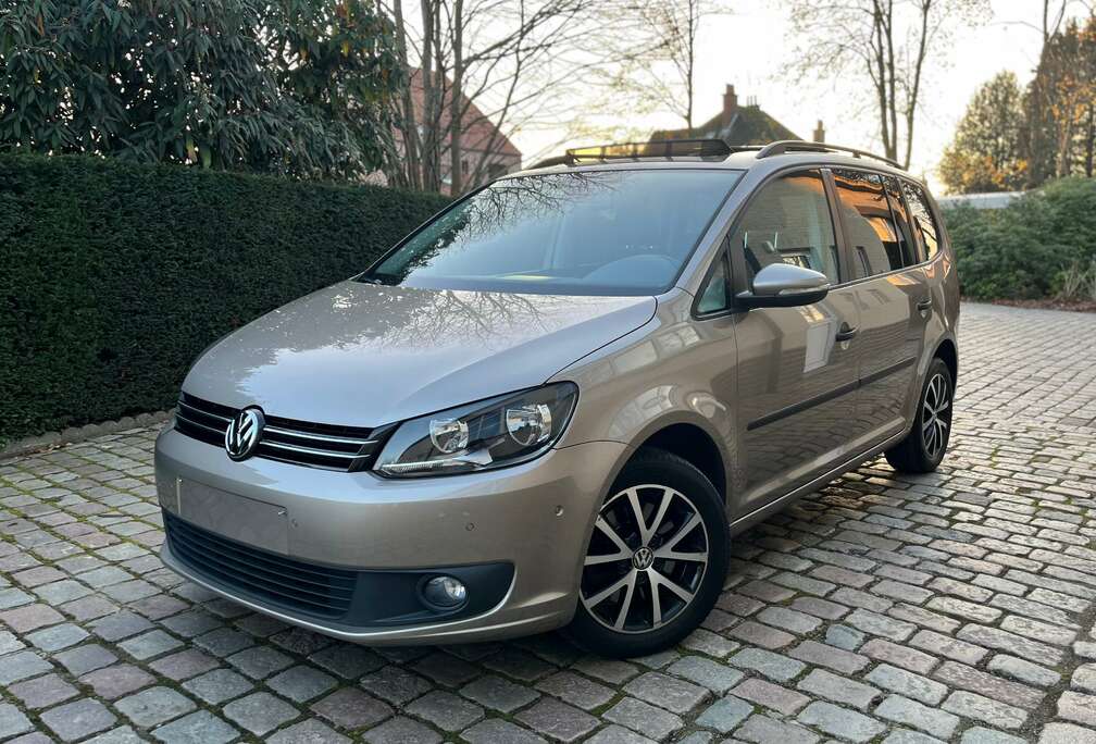 Volkswagen 1.4 TSI Trendline DSG ### 43000 km ###