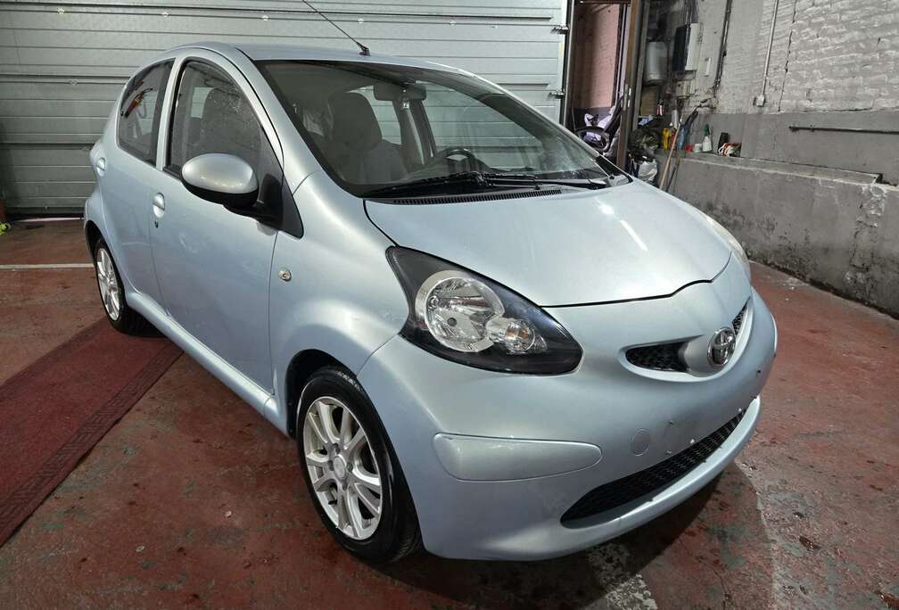 Toyota Aygo 1.0i VVT-i