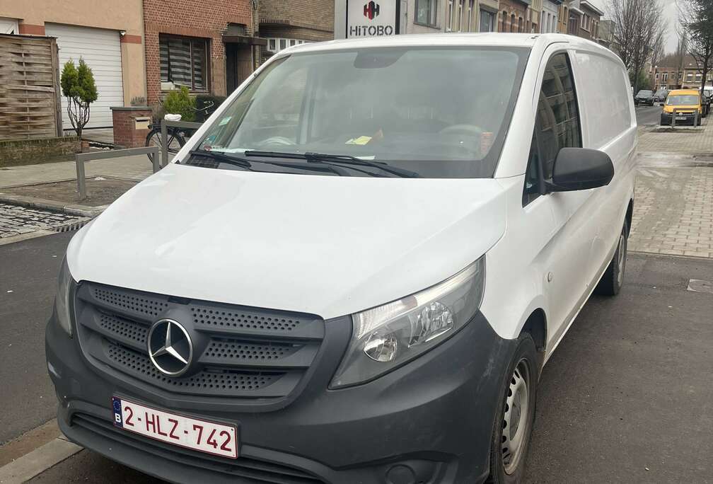 Mercedes-Benz 111cdi