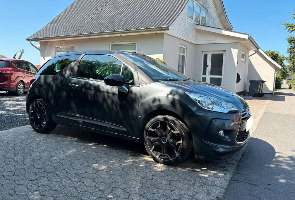 Citroen DS3 Cabrio 1.2 VTi Chic