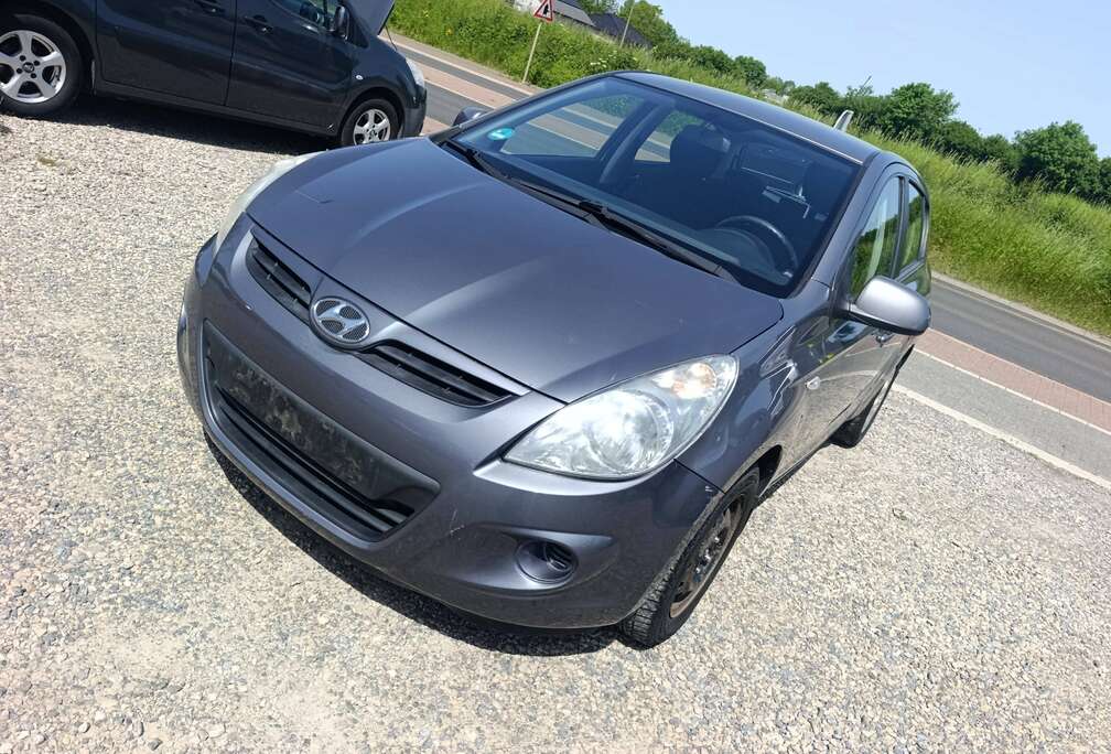 Hyundai i20/1.2i/GARANTIE12MOIS/AURCO/CAR PASS/ROULE BIEN/EURO5B