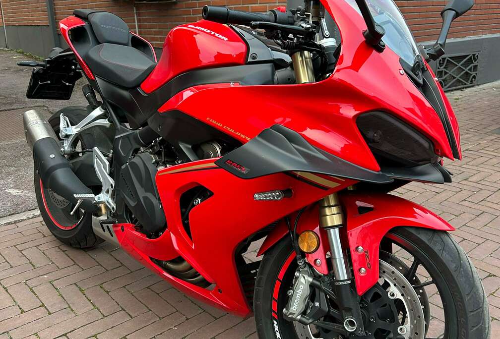 SRK 800RR