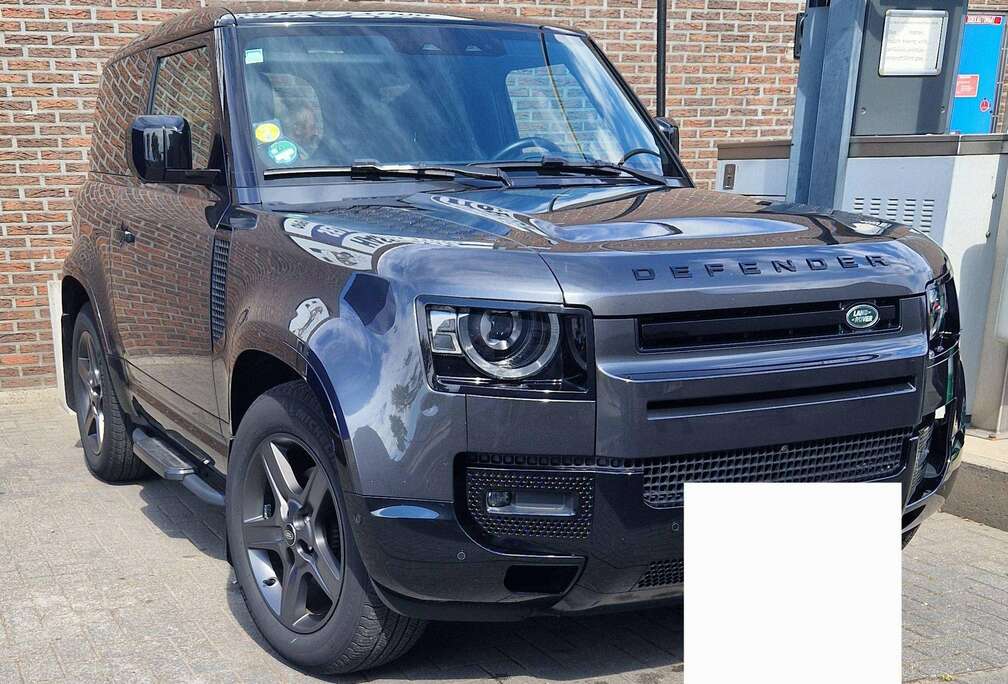 Land Rover Defender 90 D250 X-Dynamic HSE