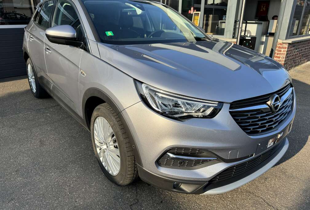 Opel 1200 Benzine Innovation + Leder +… AUTOMAAT