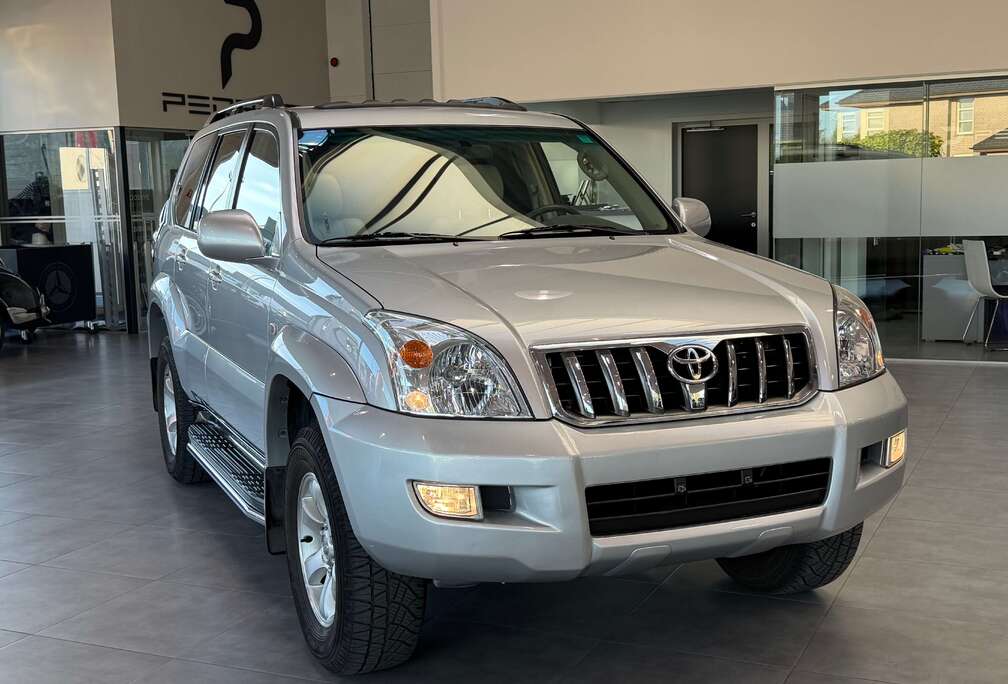 Toyota Land Cruiser 4.0i V6 24v VIP*lichte vracht*NIEUW