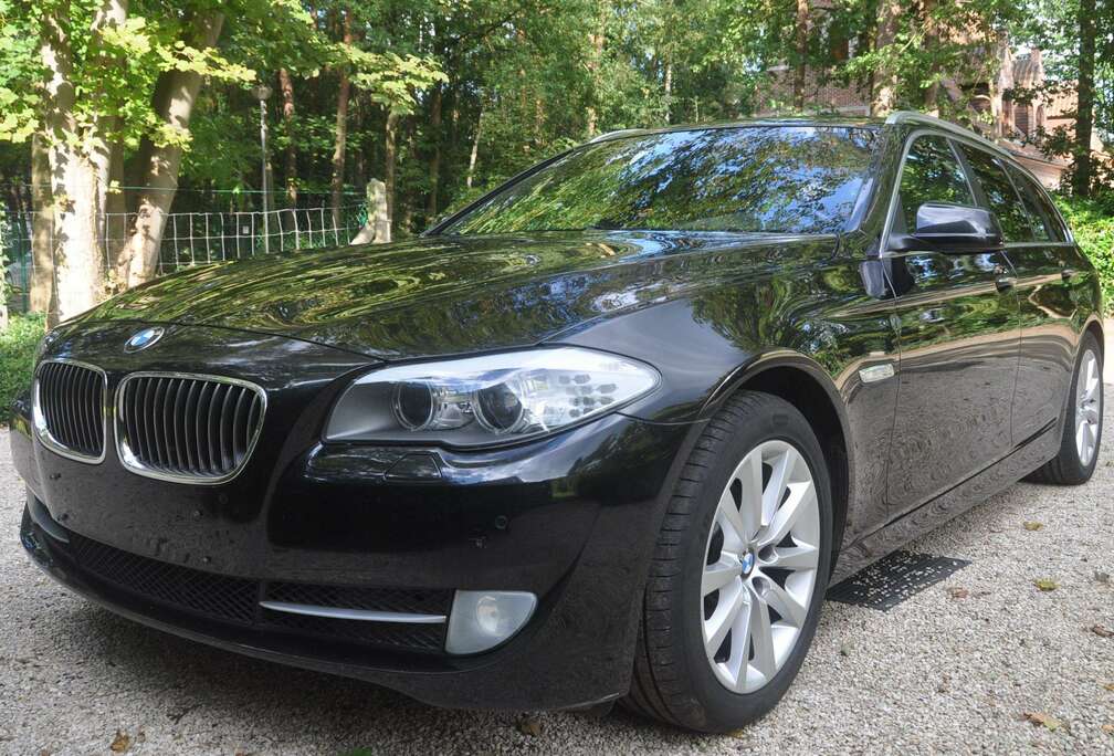 BMW 520d Touring Aut. full options Panorama