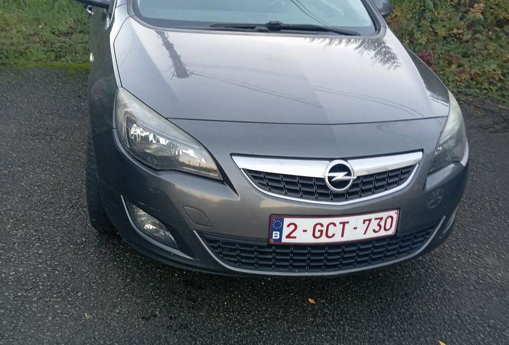 Opel Sports Tourer 1.7 CDTI 110 ch FAP Cosmo