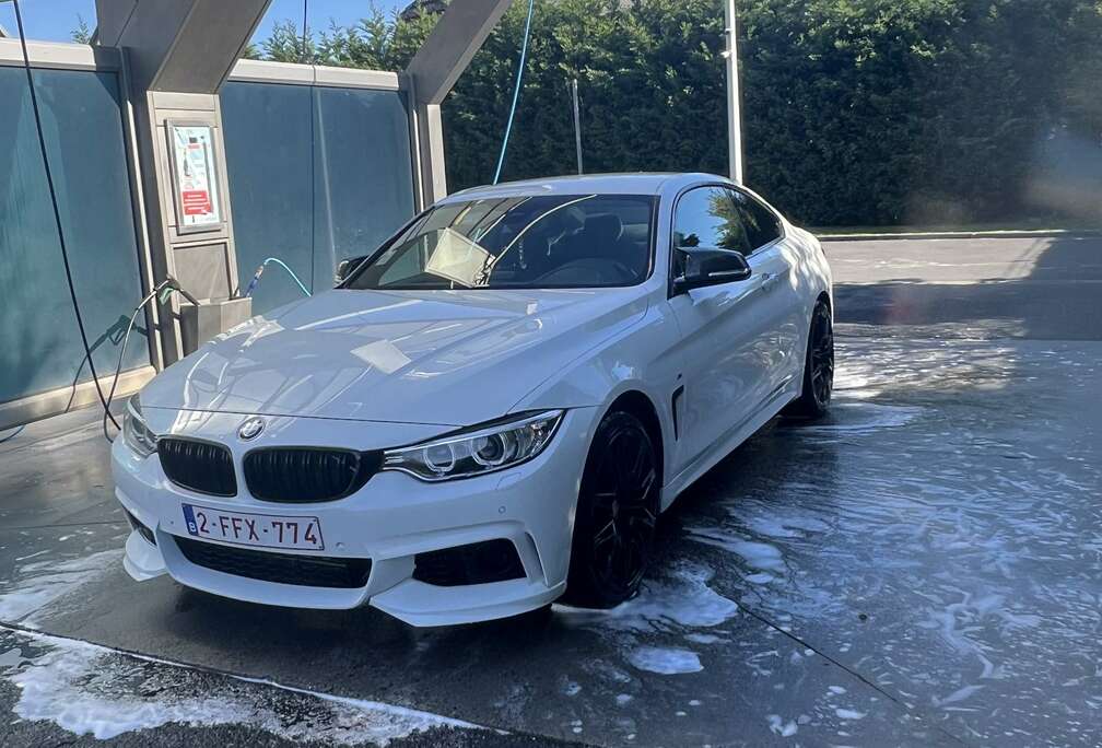BMW 420i Coupe xDrive Sport Line