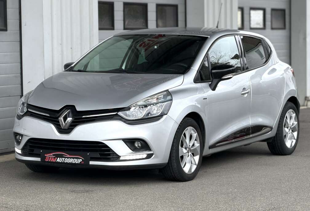 Renault 0.9 TCe/Limited/Benzine/Navi/Airco/Euro6b/Garantie