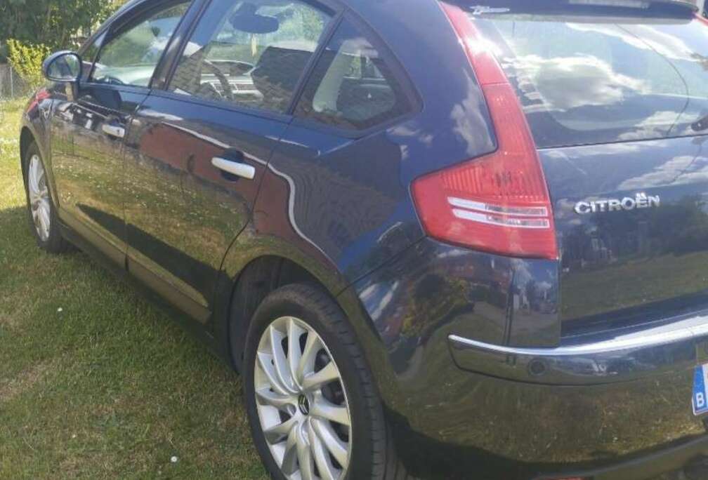 Citroen Citroën c4 16 hdi 75000km (cause décès)