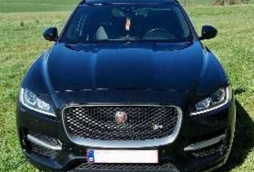 Jaguar F-Pace 2.0 D R-Sport