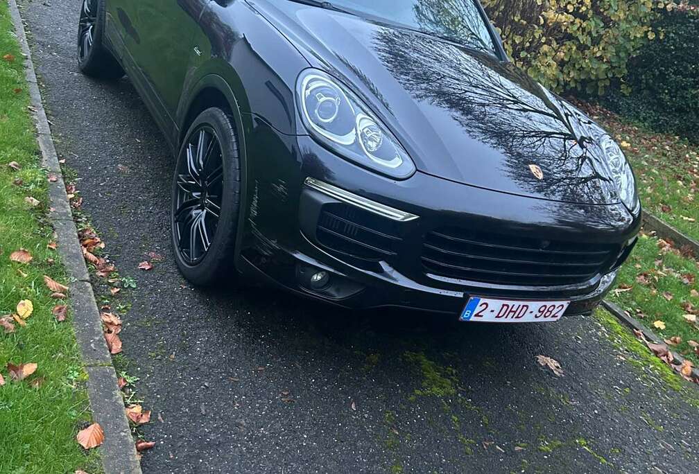 Porsche 3.0 D V6 Tiptronic S