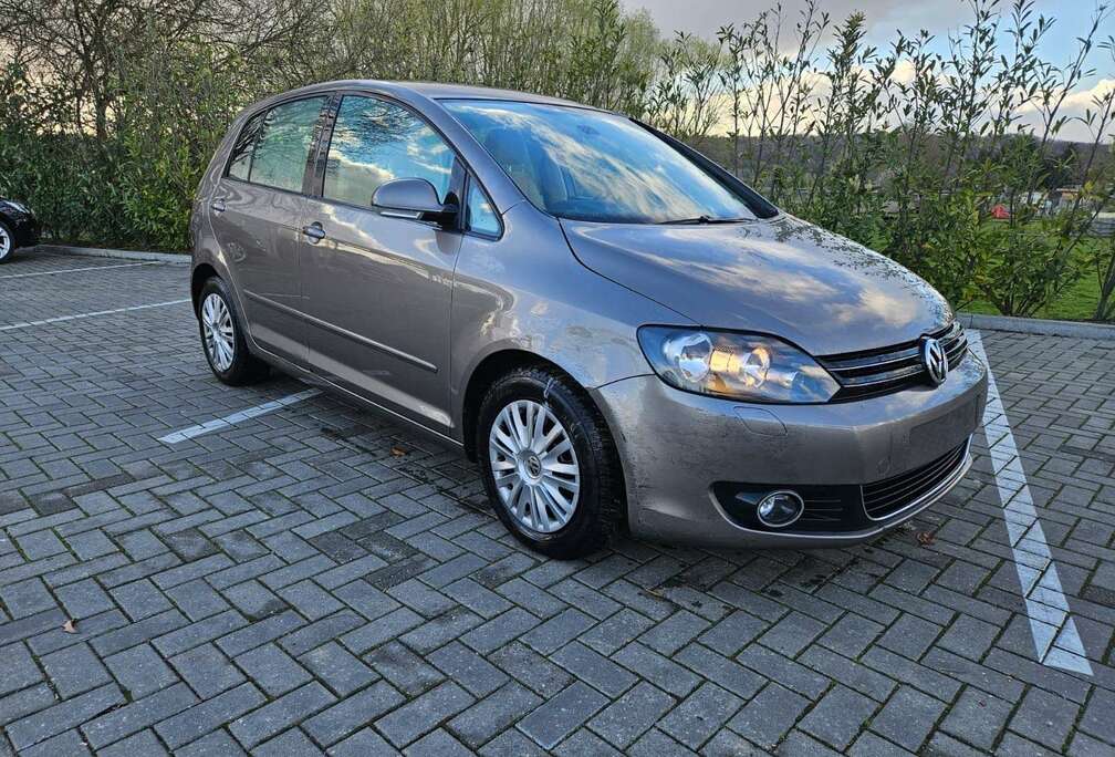 Volkswagen + 1.6 TDI AIRCO GPS