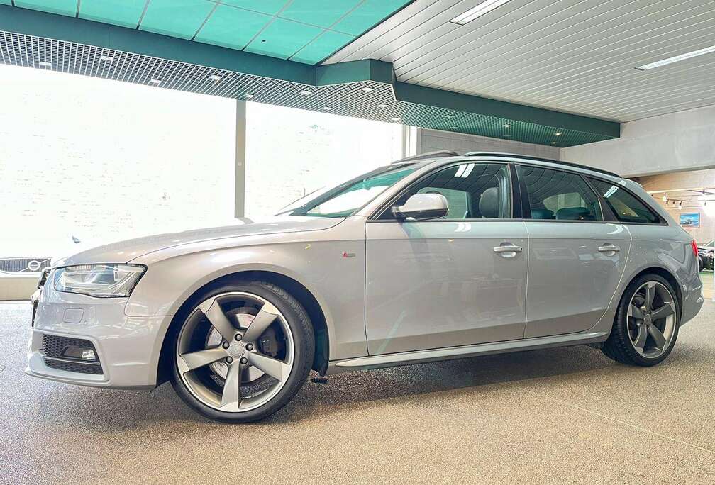 Audi Avant 2.0TDi Multitronic S line * Toit pano * Cuir