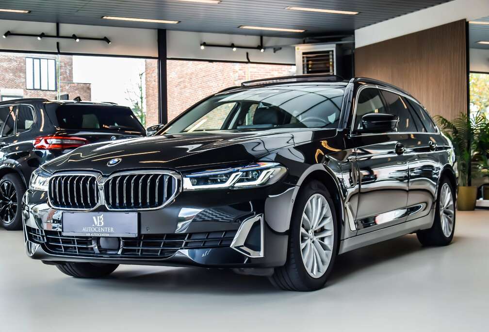 BMW e xDrive Luxury Line 2021-PANO-ACC-360-HUD-LASER