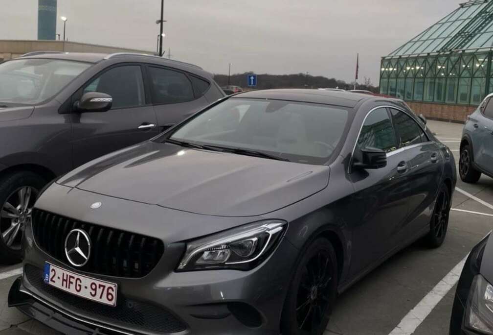 Mercedes-Benz 156pk, Carplay, Sfeerverlichting, Panoramada