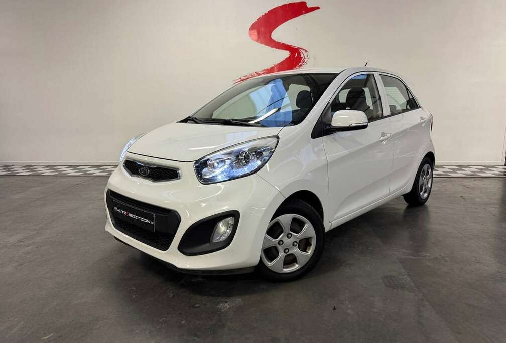 Kia Picanto 1.0i