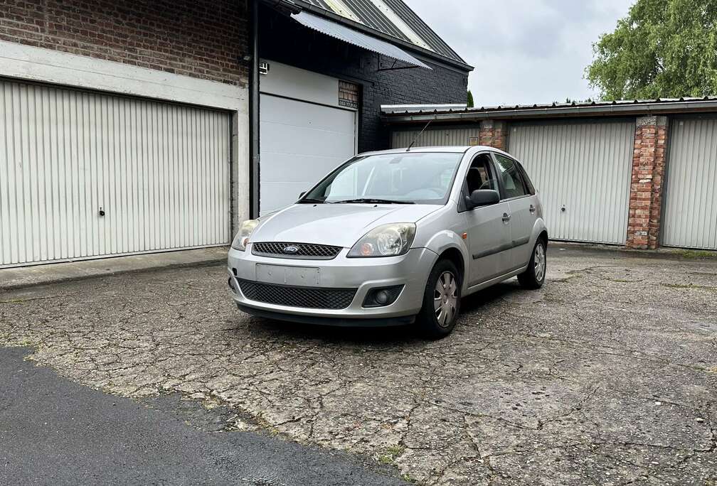 Ford 1.4 Benzine - 2007 - 109 000km - Airco
