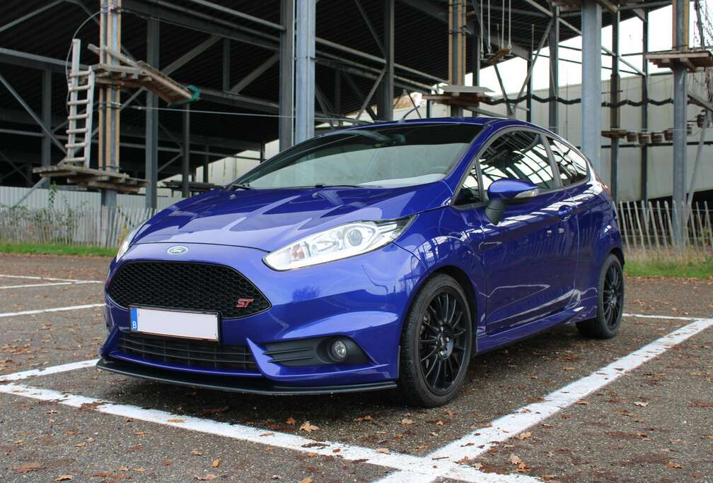 Ford Fiesta ST1 1.6 EcoBoost