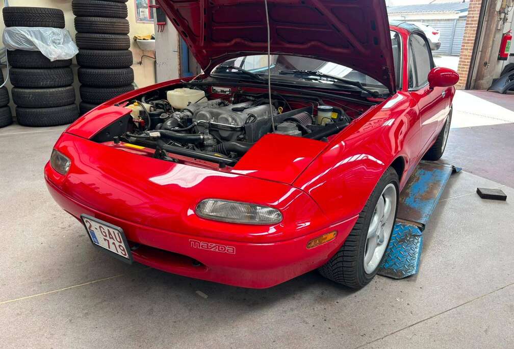 Mazda Na