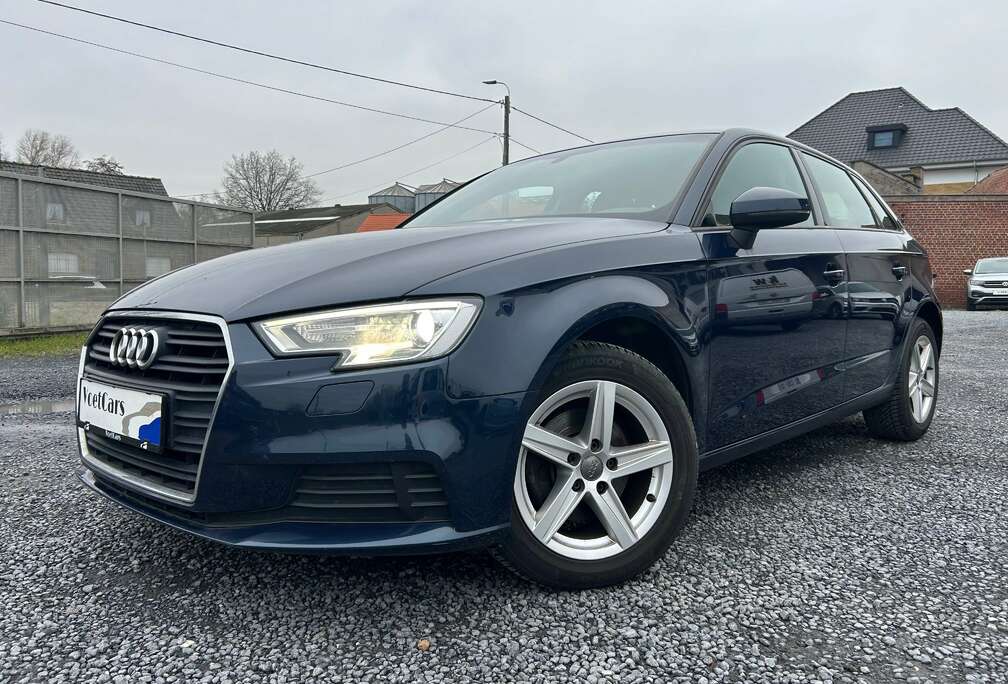 Audi 30 TFSI Sportback S tronic / GPS - PDC