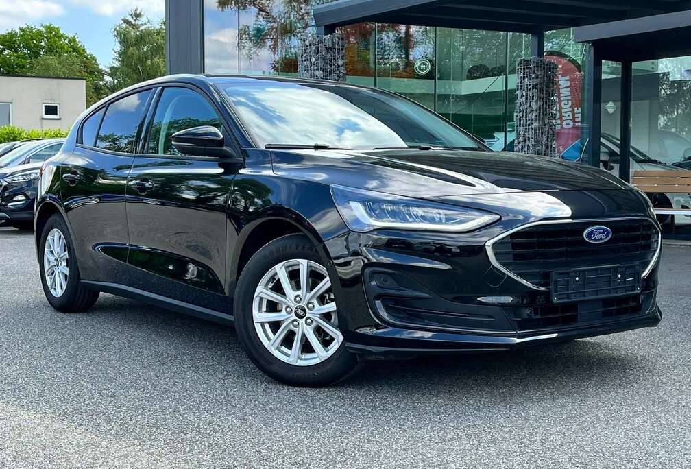 Ford Active 1.0 EcoBoost MHEV / CARPLAY / CAMERA / LED