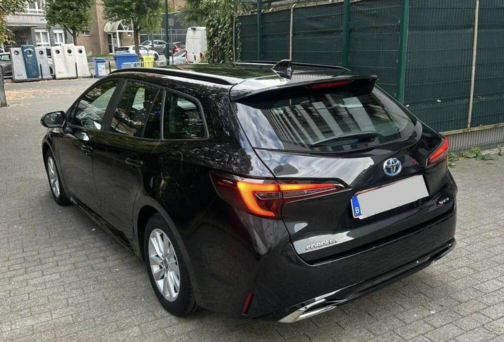 Toyota TS Hybrid 1.8 Style e-CVT GPF