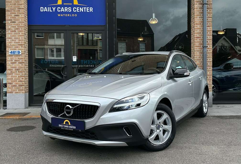 Volvo 2.0 D2 Geartronic *Led *Cuir *Navi *Line assist