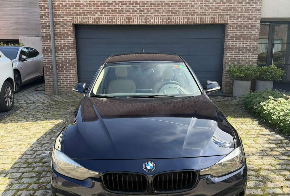 BMW 320d Touring Efficient Dynamics Edition
