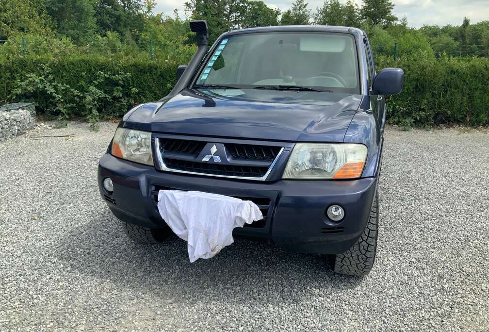 Mitsubishi 3.2 Turbo DI-D 16v GLX Diamante