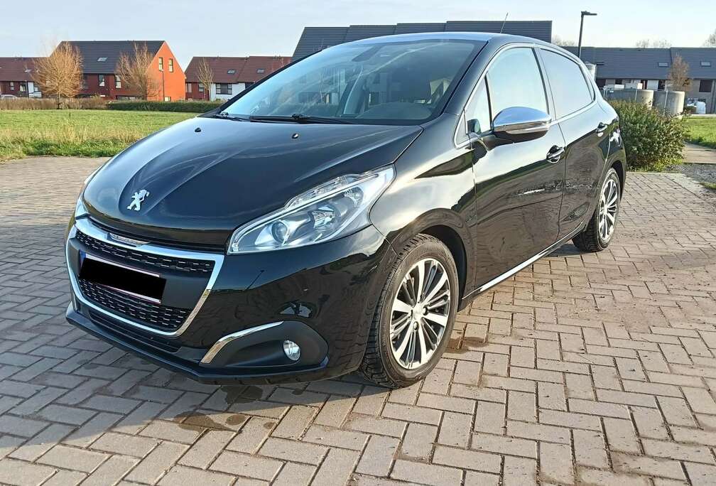 Peugeot 208 PureTech 110 Stop