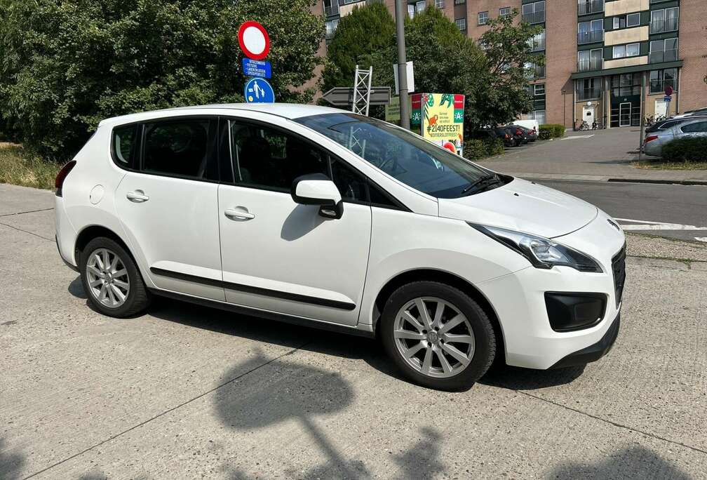 Peugeot 1.6i 2014 met 130.000km euro5 Airconditioning