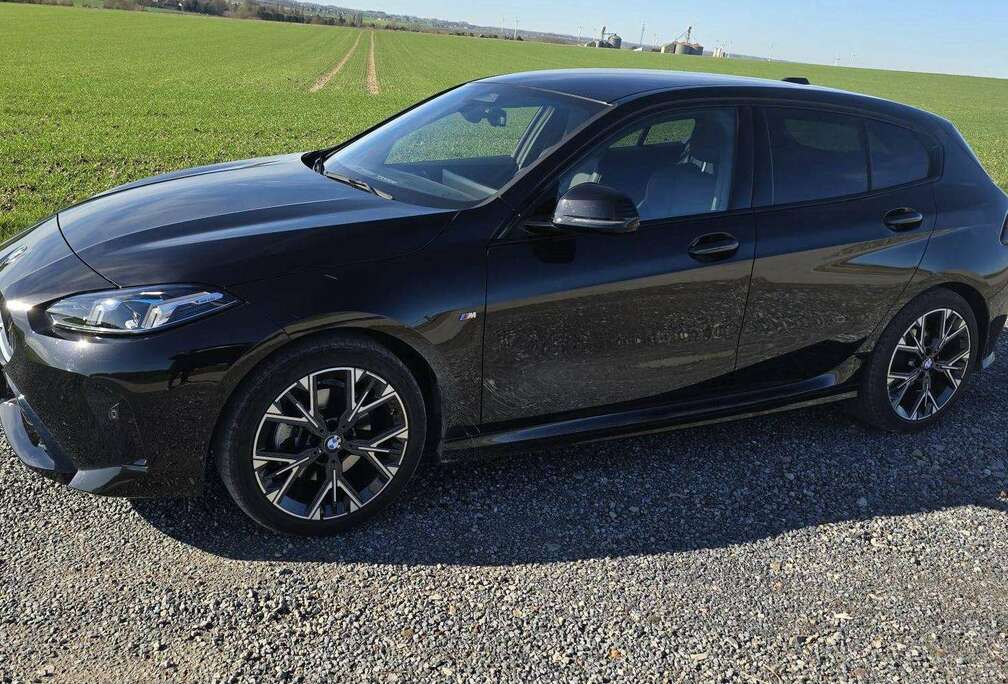 BMW 116iA