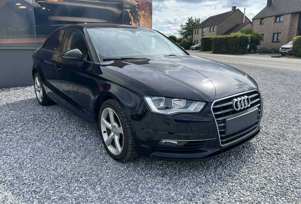 Audi AUDI A3 **BERLINE** AMBITION** 12 MOIS DE GARANTIE