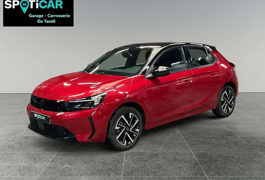 Opel Gs-Line 1.2 benzine turbo 100 Pk goed uitgerust