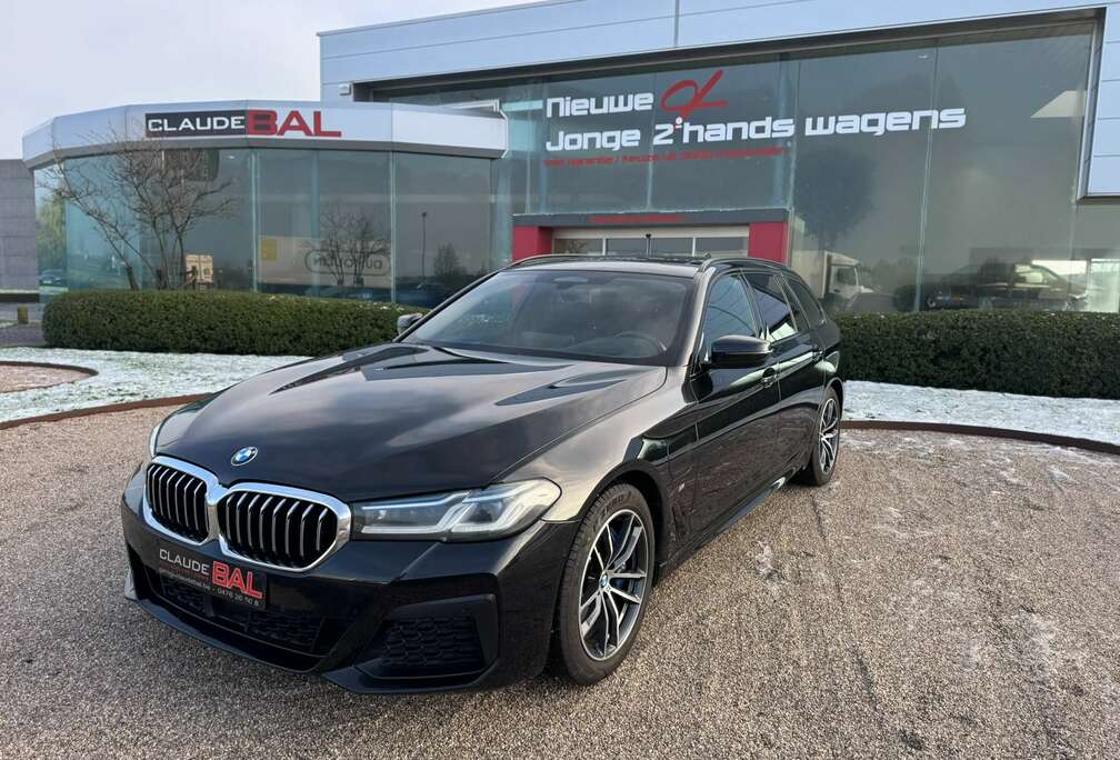 BMW 530e Touring M-Sport Comfortstoel Trekhaak Pano