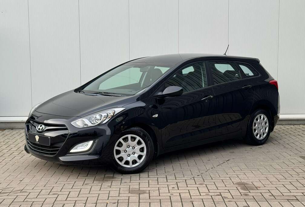 Hyundai SW 1.4i GARANTIE  Airco ***81.000 km***