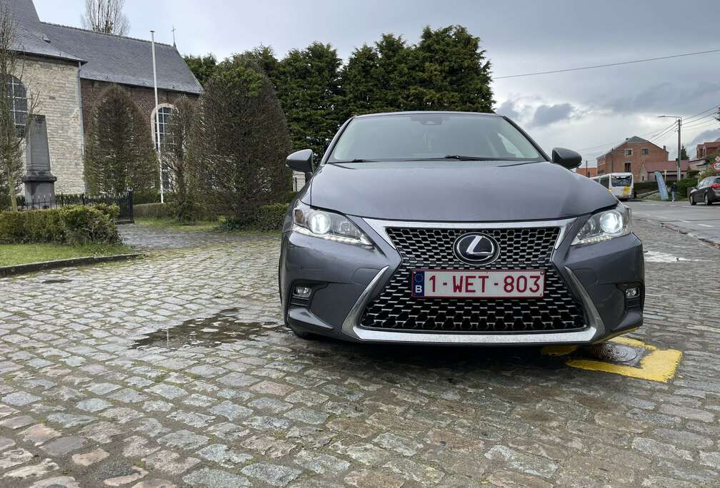 Lexus