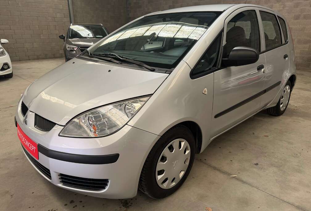 Mitsubishi Colt 1.1i 12v Inform Look