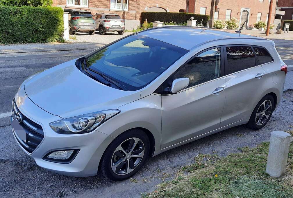 Hyundai i30 SW 1.6 GDi Pop! ISG