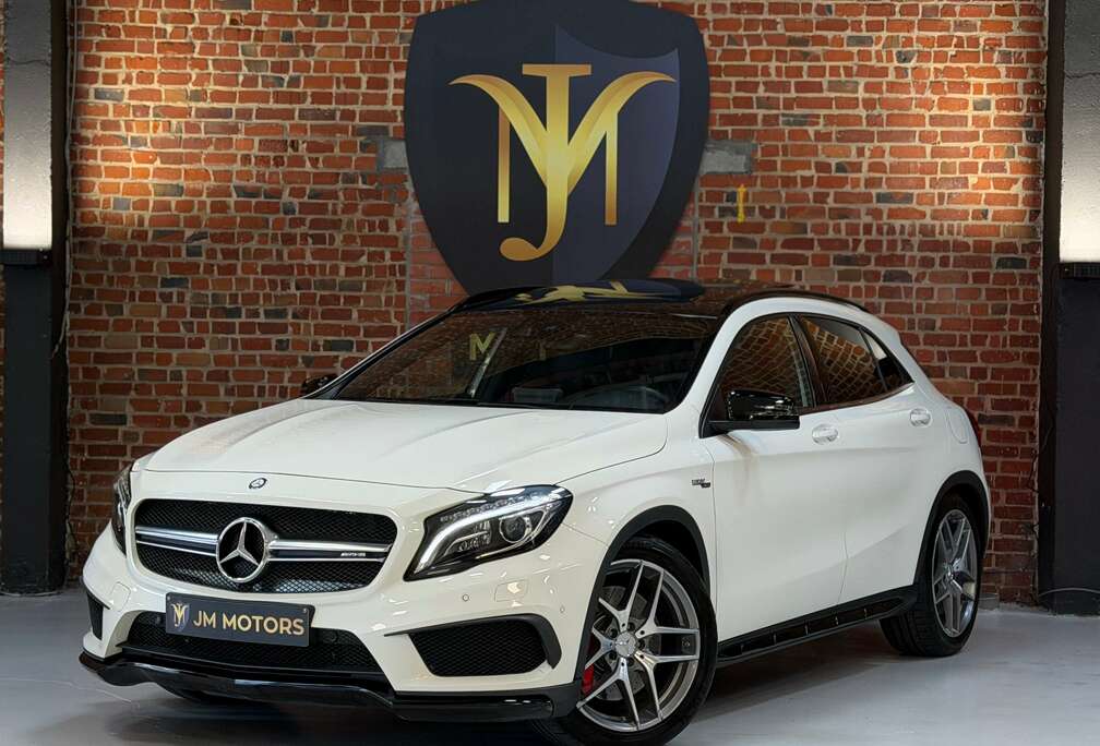 Mercedes-Benz 4-Matic - CarPlay - Panodak - Camera
