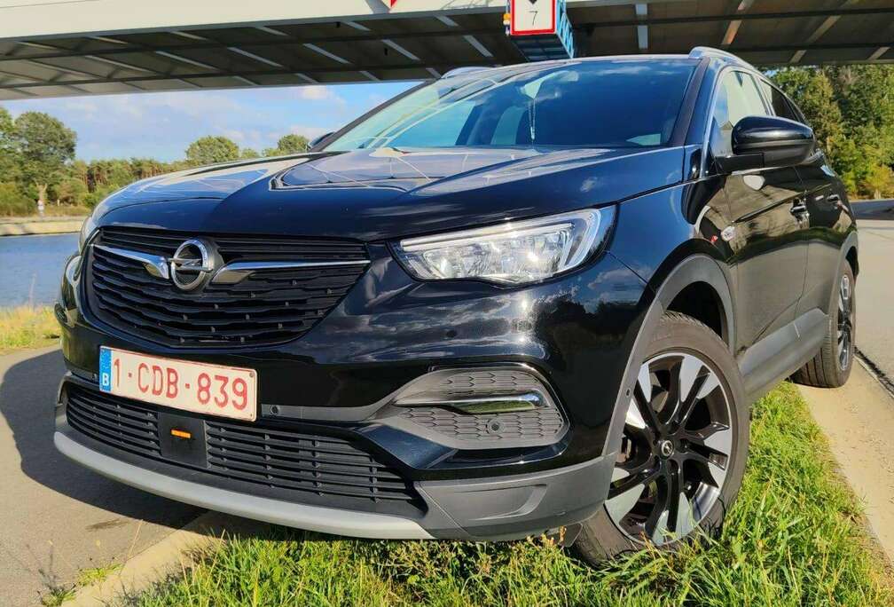 Opel Grandland X 1.2 Turbo 2020 Edition