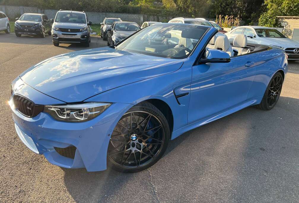 BMW 3.0 m4 compétition - carnet - gar 12 mois